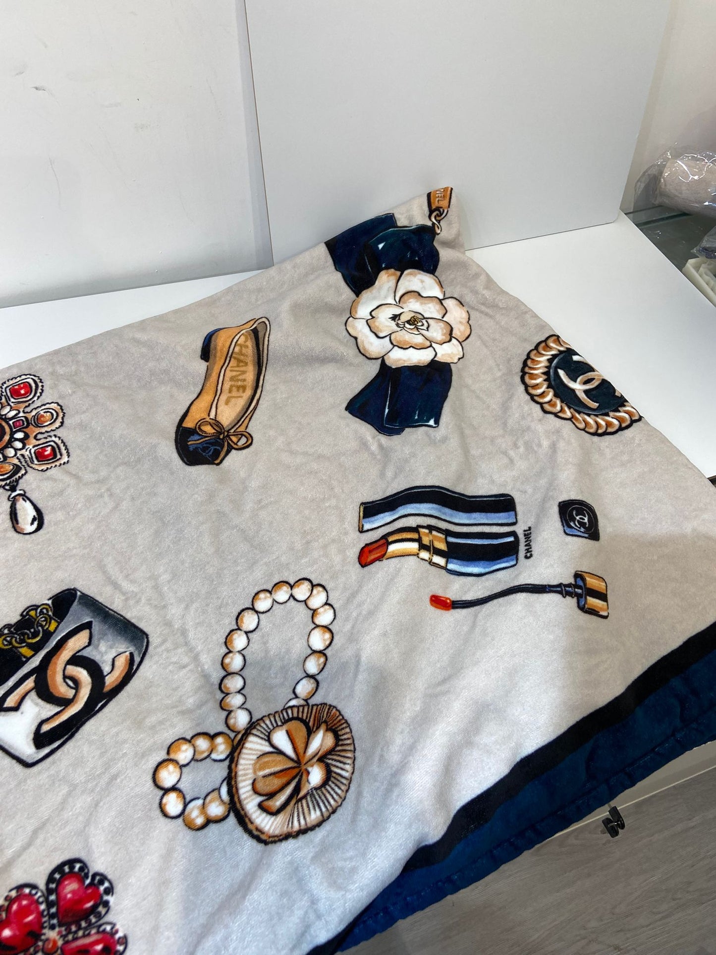 CHANEL beach set towel and bag