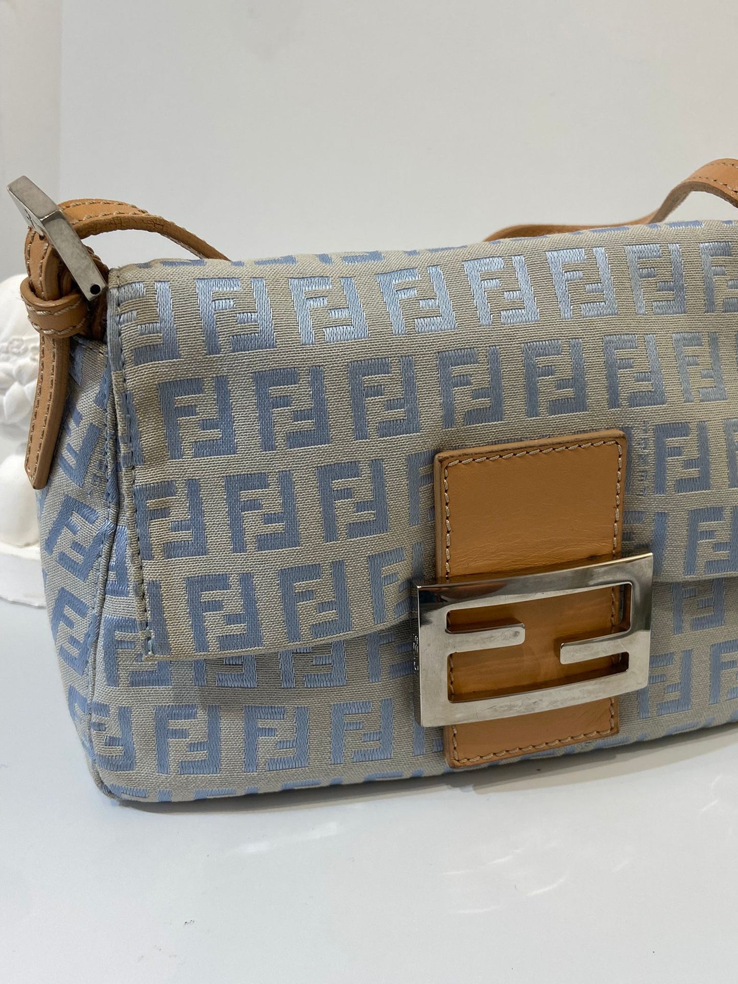 Fendi zucchino baguette light blue