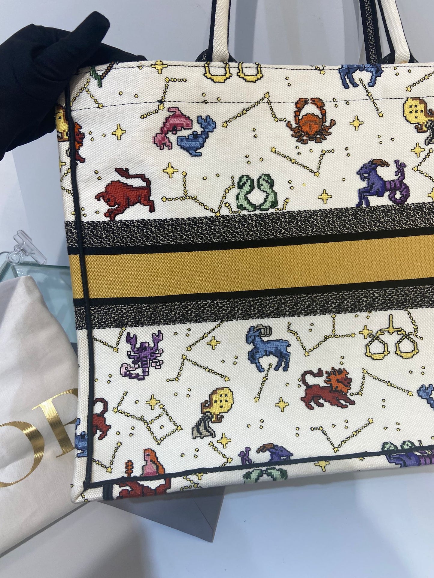 DIOR BOOK TOTE Large Pixel Zodiac
