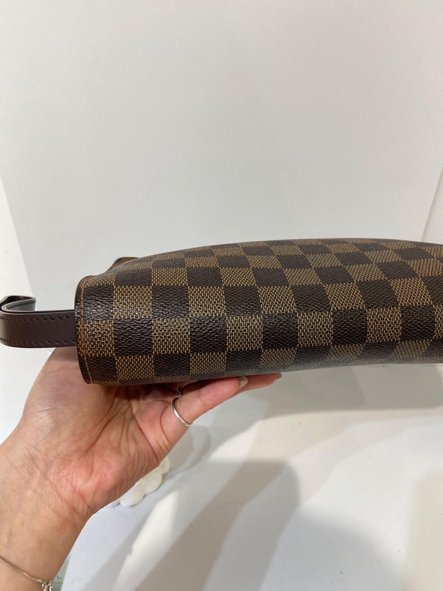 LV Damier Ebene Saint Louis clutch