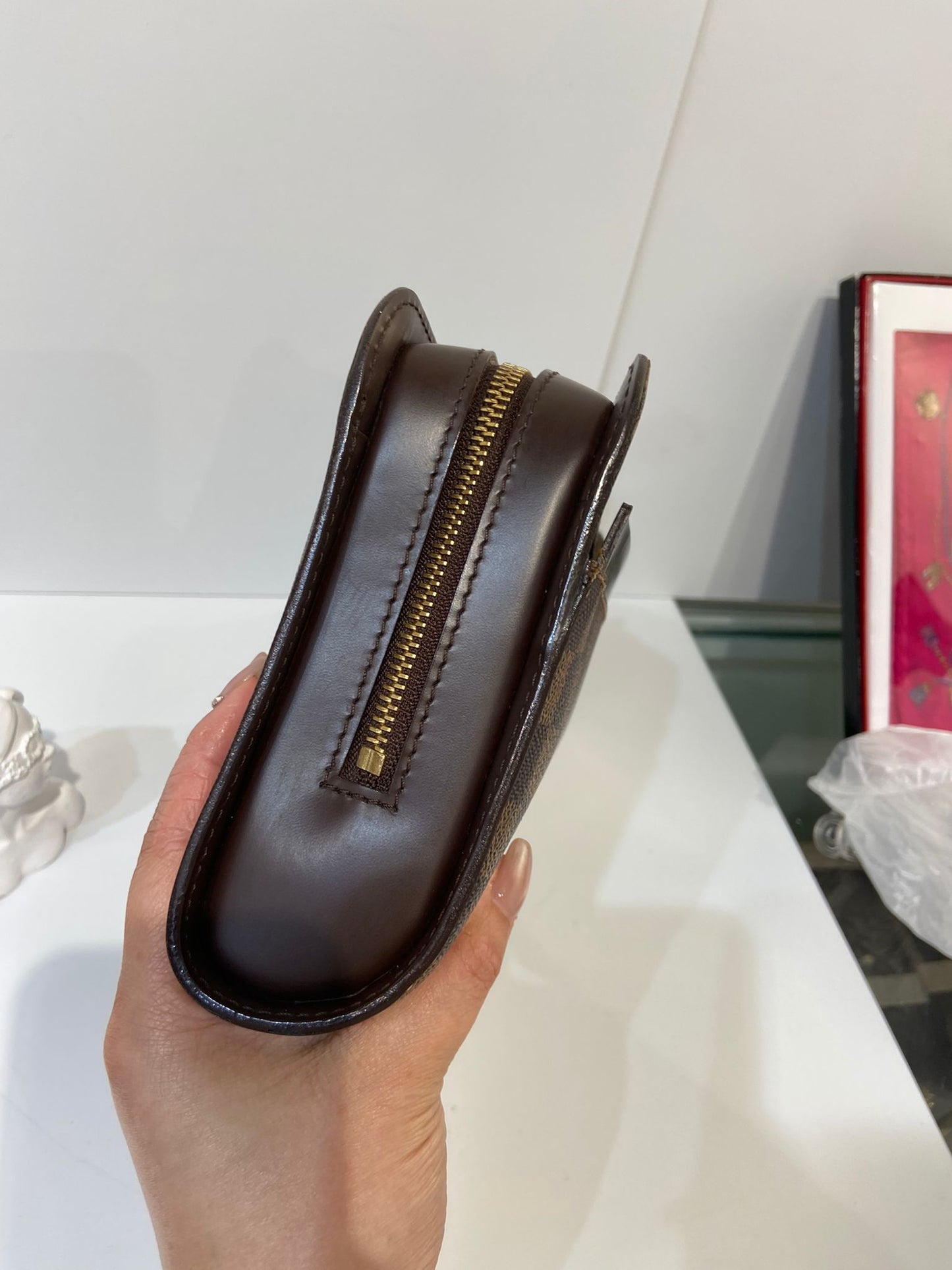 LV Damier Ebene Saint Louis clutch