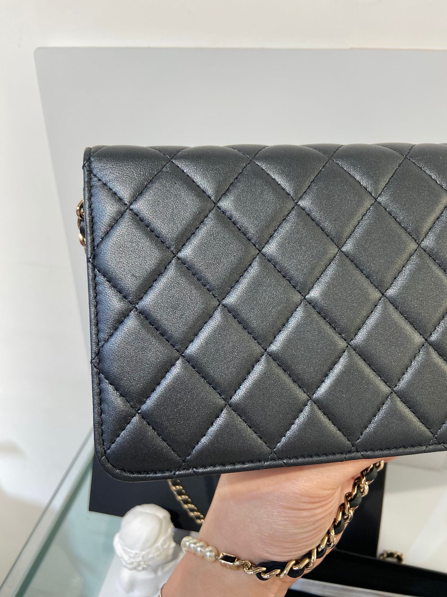 CHANEL WOC pearl chain