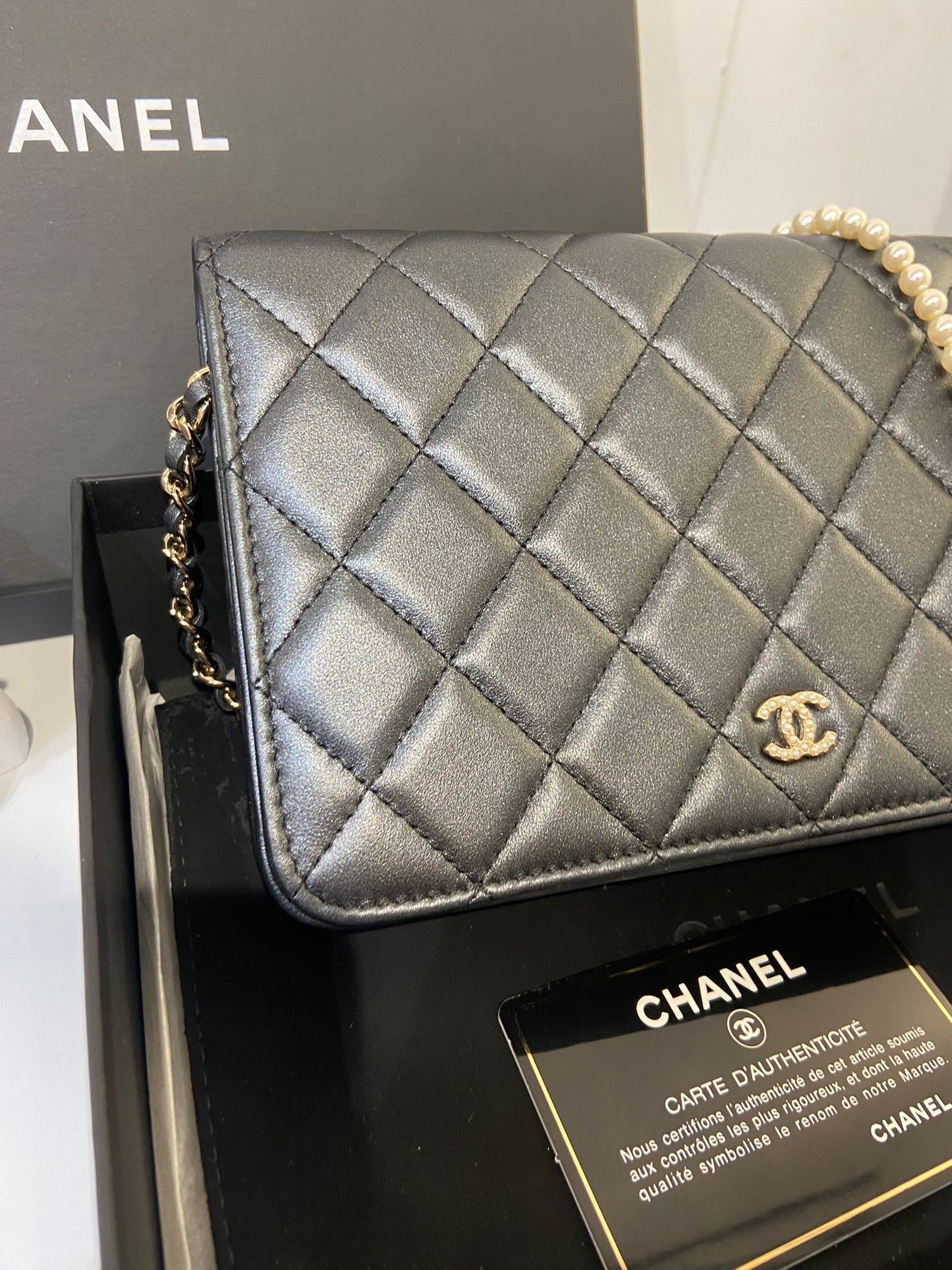 CHANEL WOC pearl chain