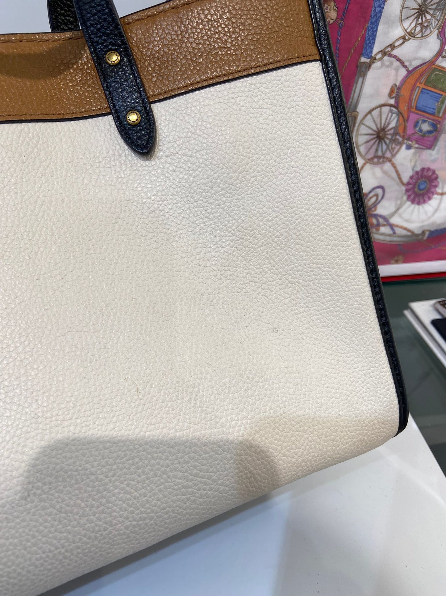 Coach Field tote 30