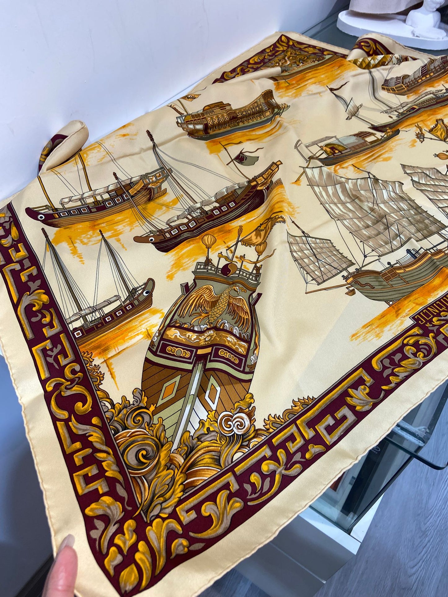 Hermès Jonques et Sampans 90x90 scarf