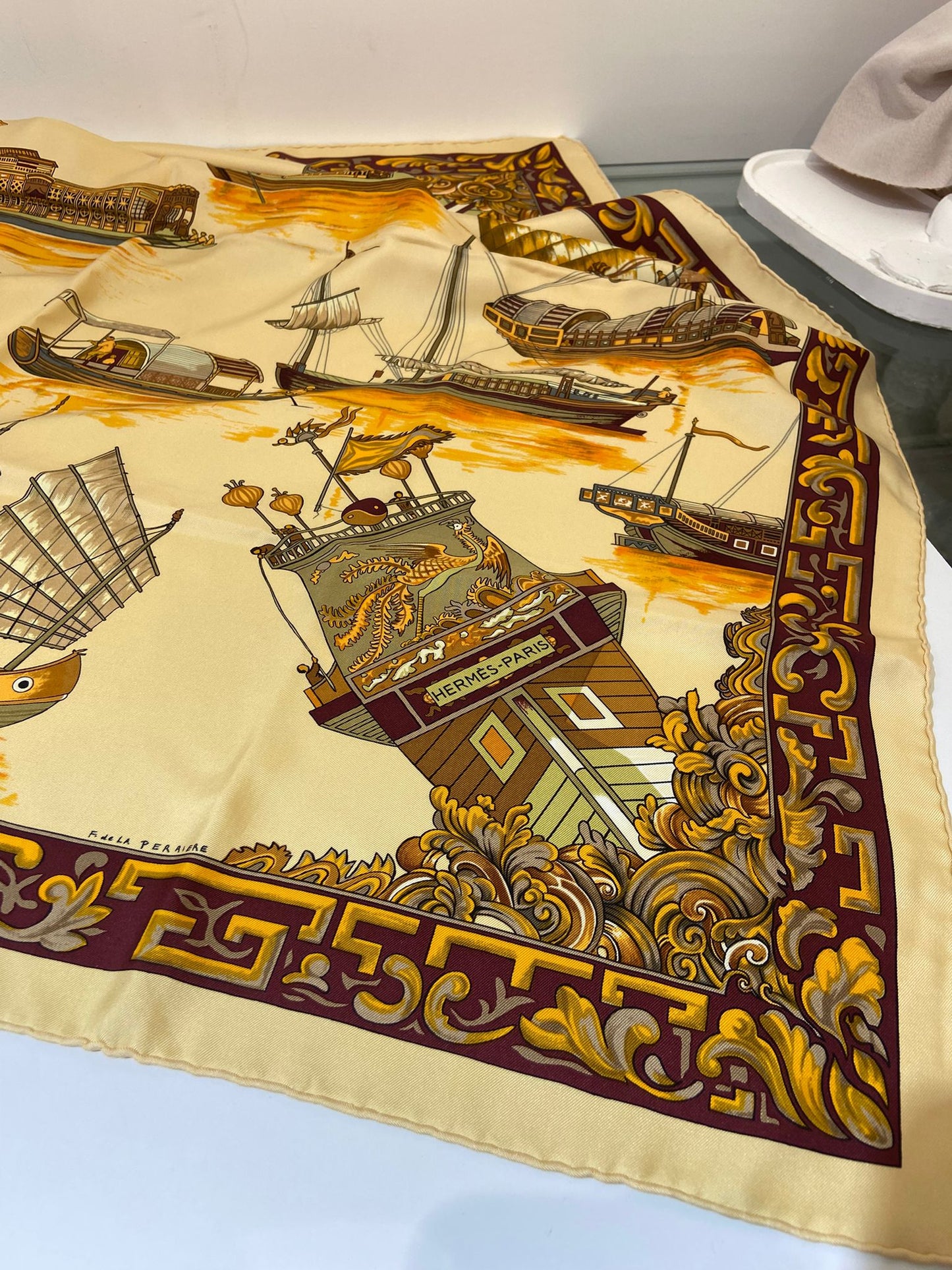 Hermès Jonques et Sampans 90x90 scarf