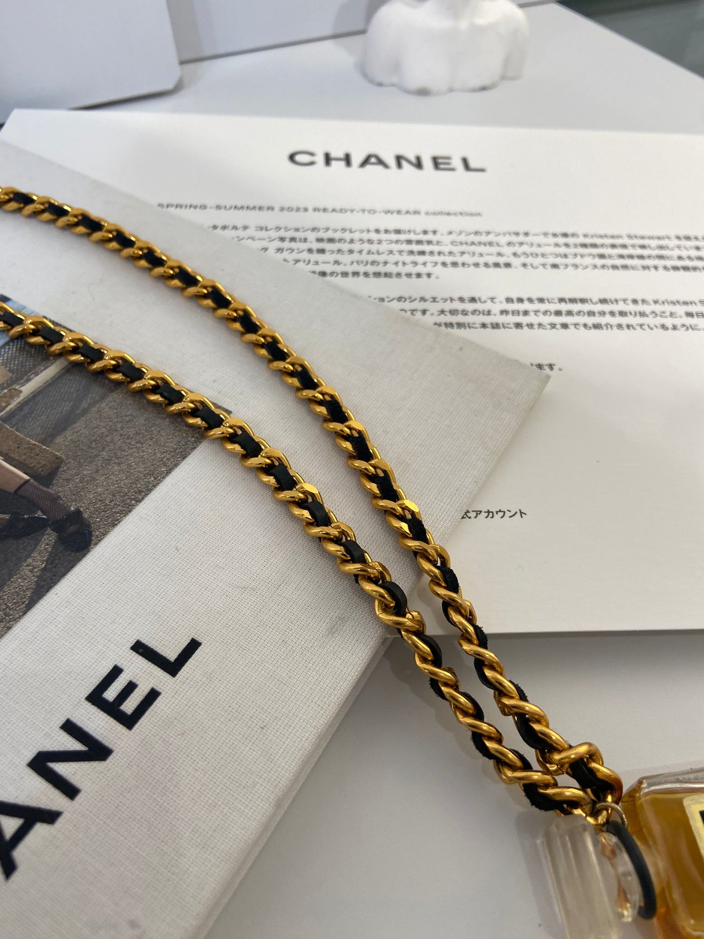 CHANEL Coco Eau de Parfum necklace