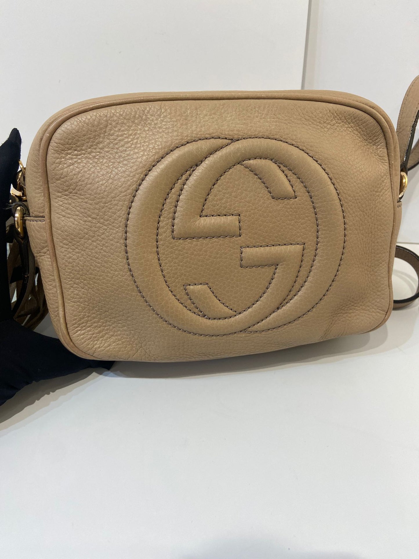 Gucci soho disco camera bag