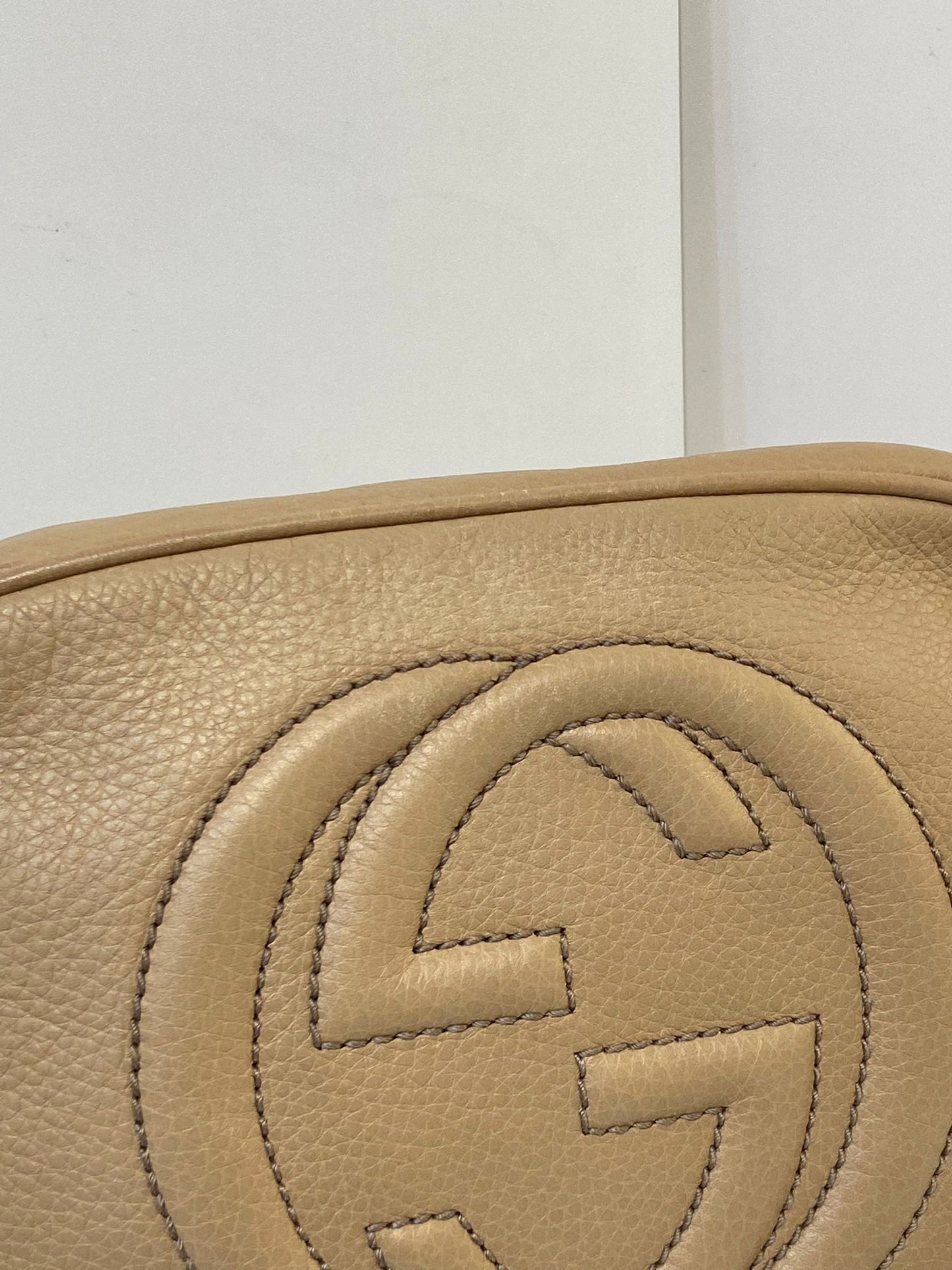 Gucci soho disco camera bag