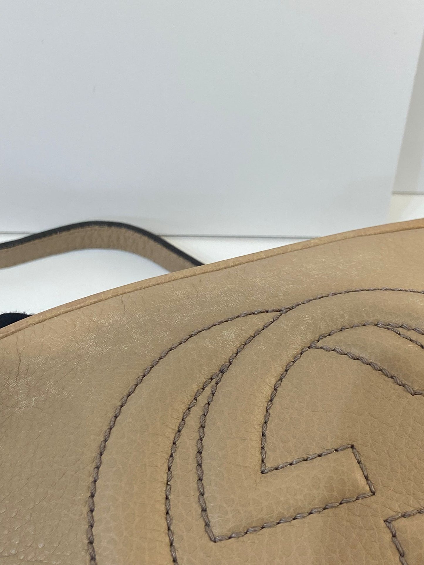 Gucci soho disco camera bag