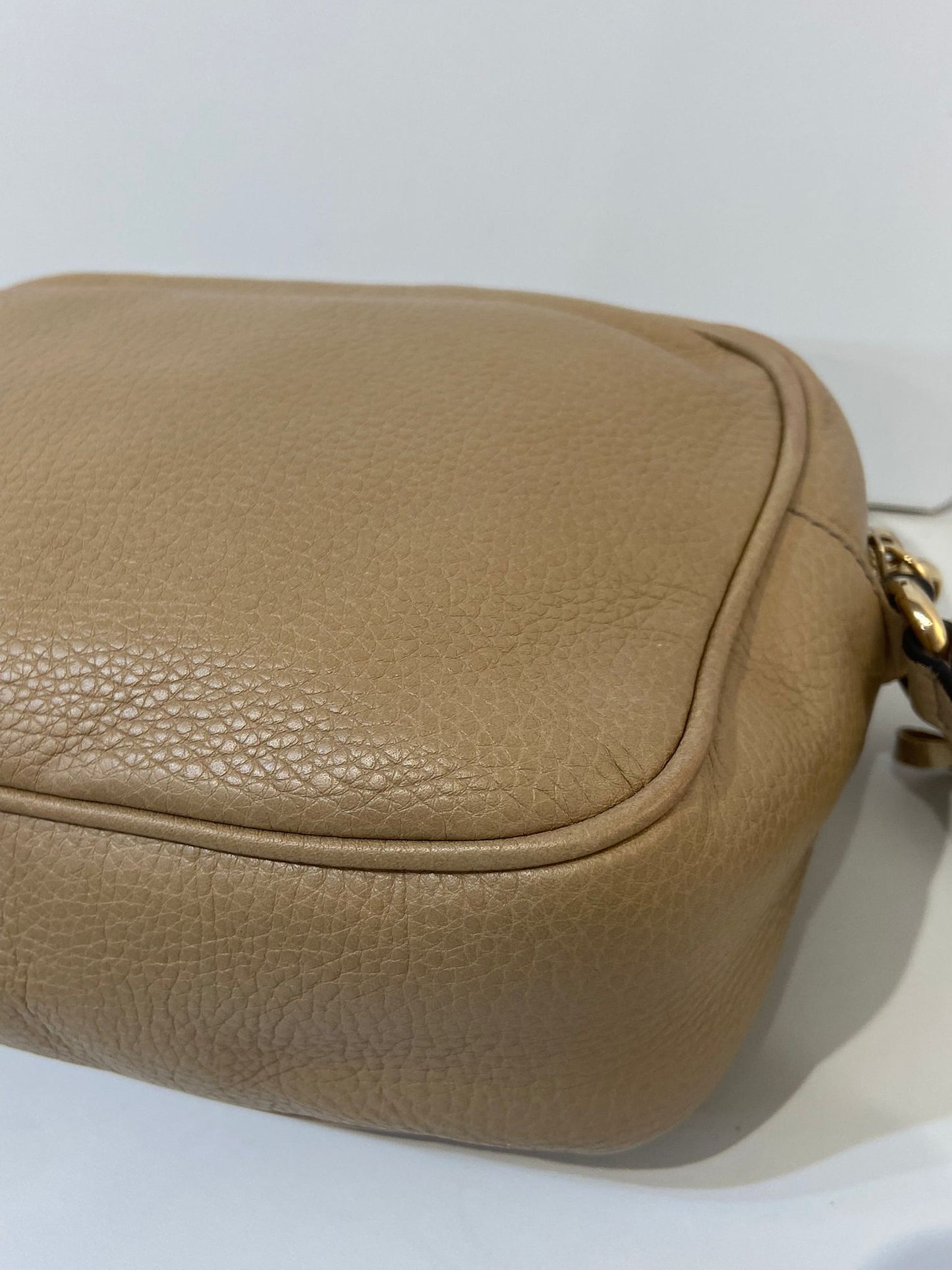 Gucci soho disco camera bag