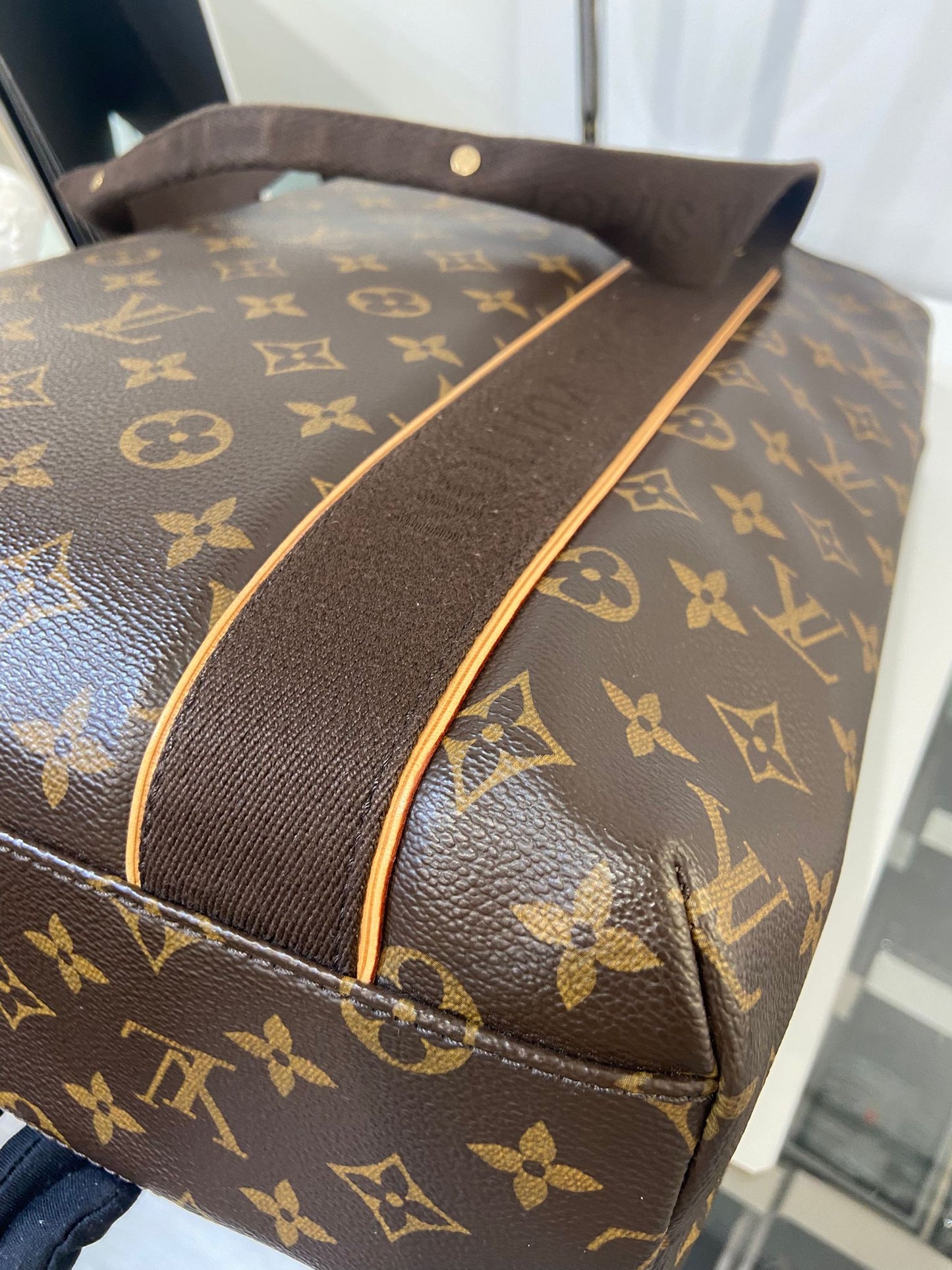 LV Monogram Cabas Beaubourg tote