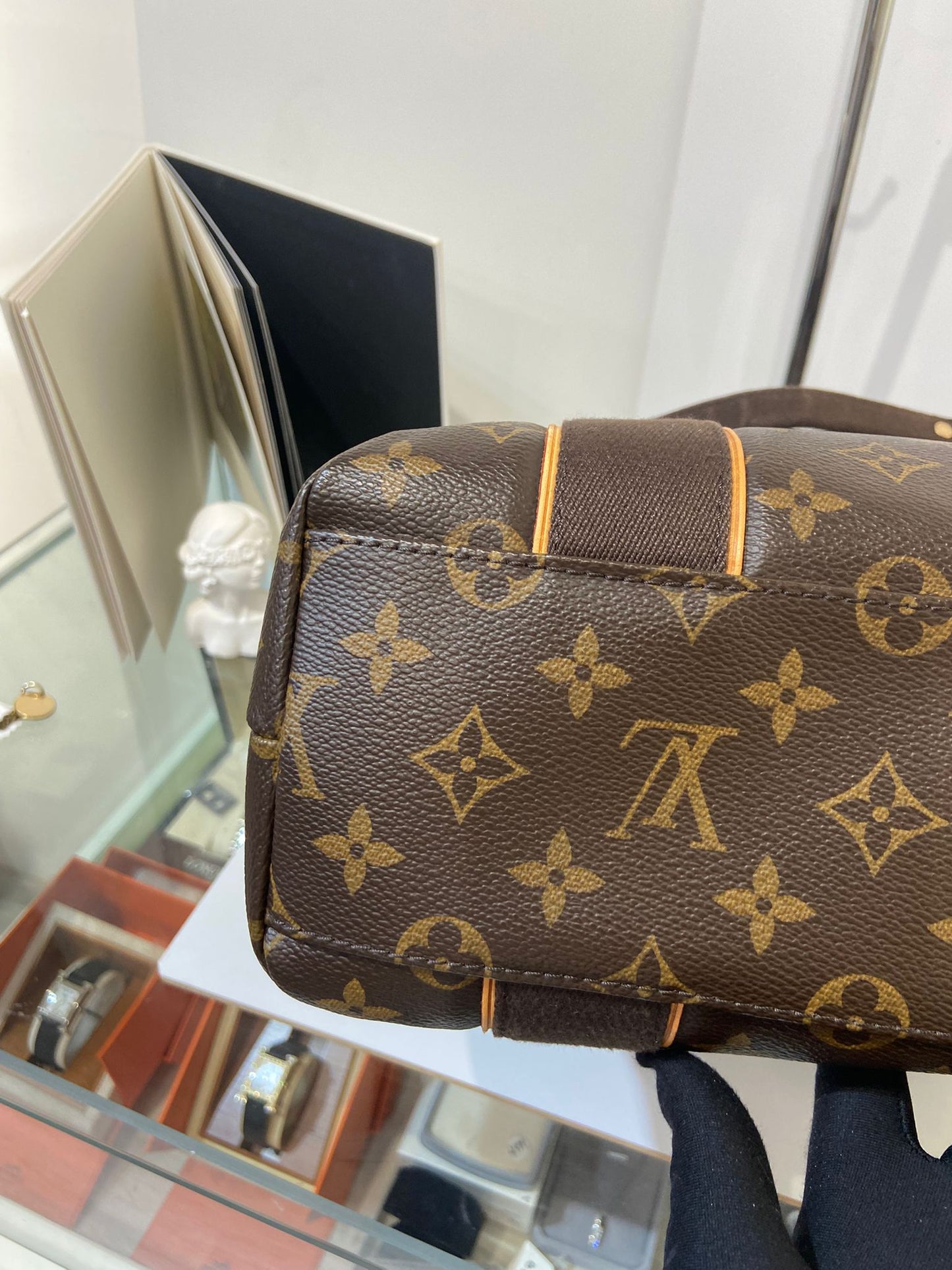 LV Monogram Cabas Beaubourg tote