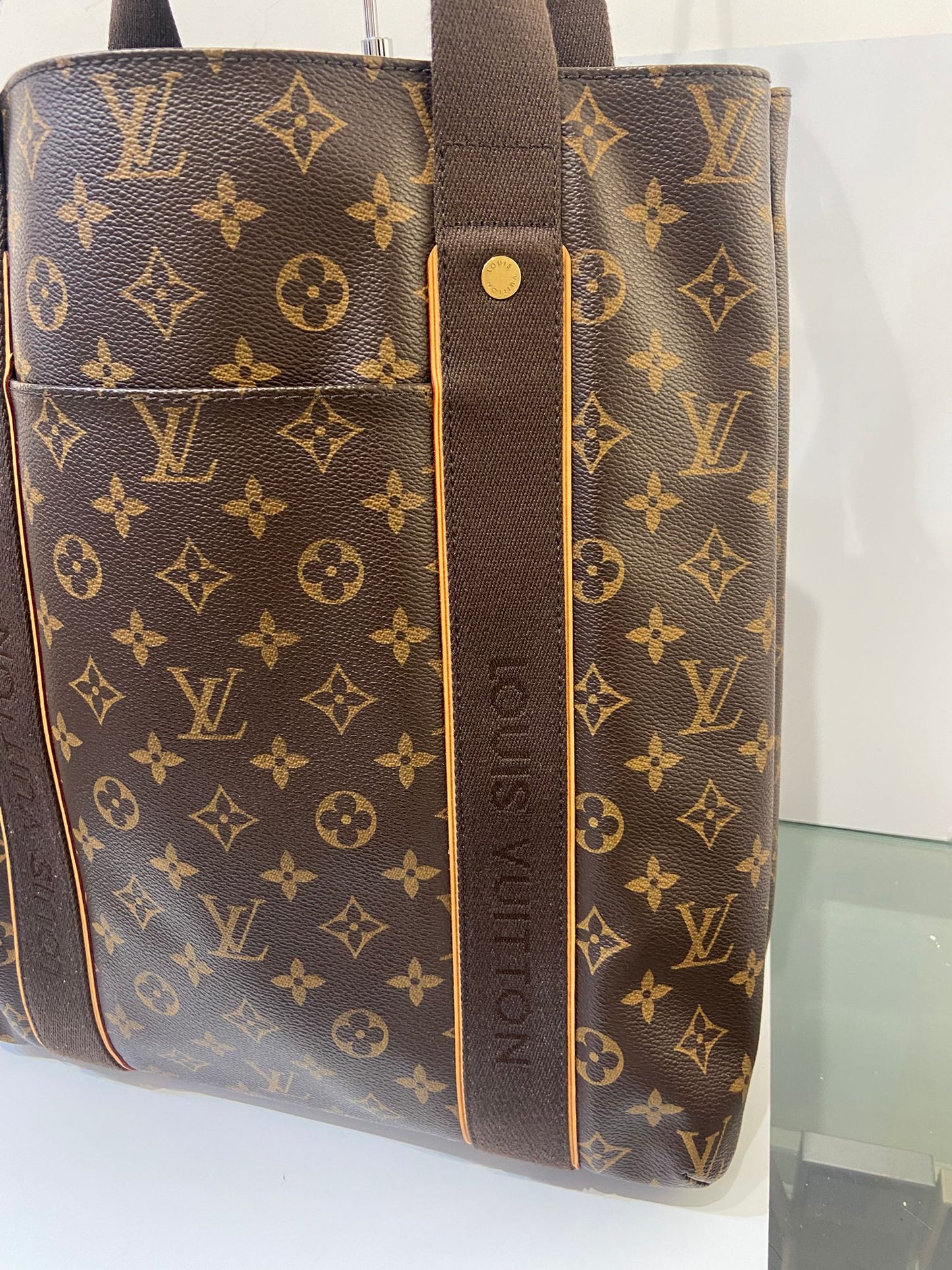 LV Monogram Cabas Beaubourg tote