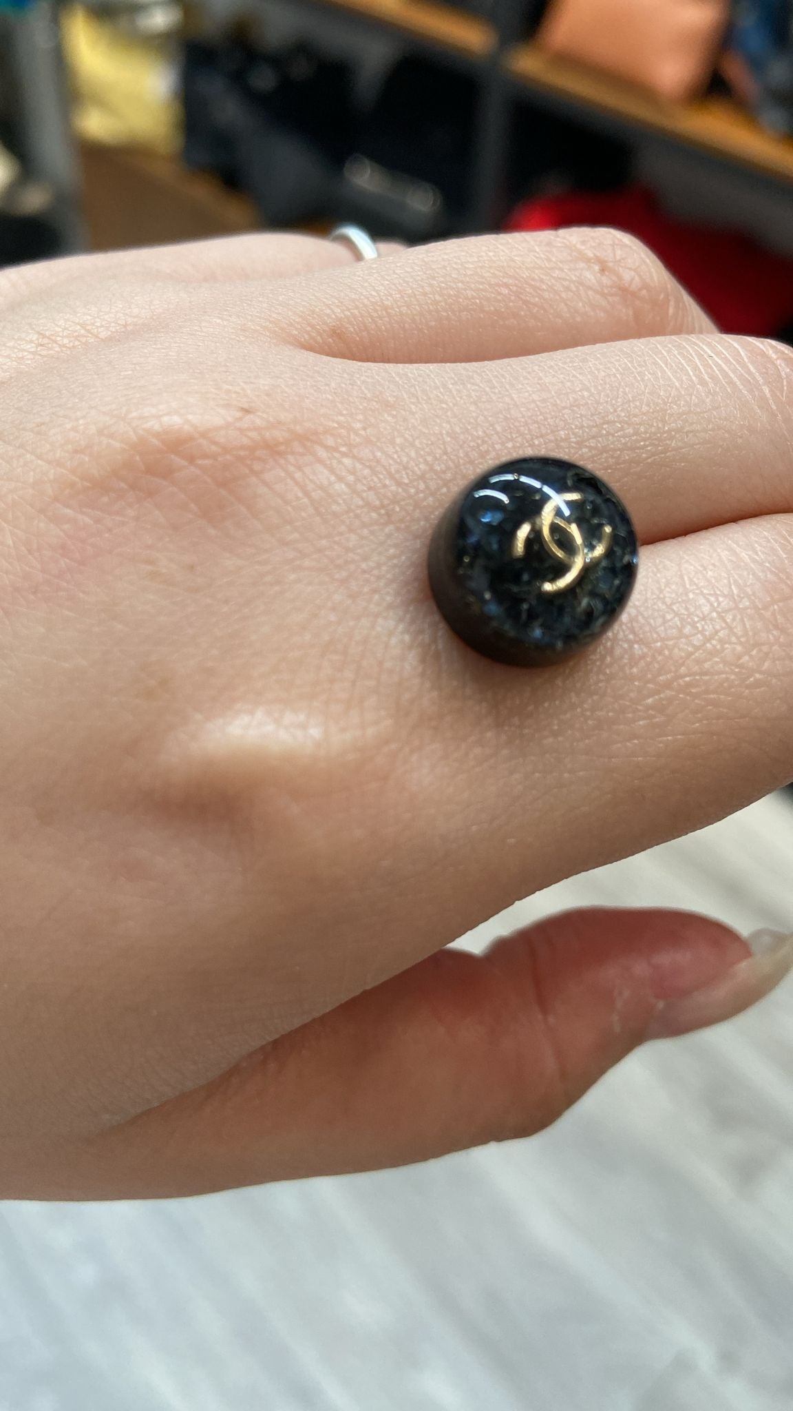 Chanel 黑色圓形 耳環
