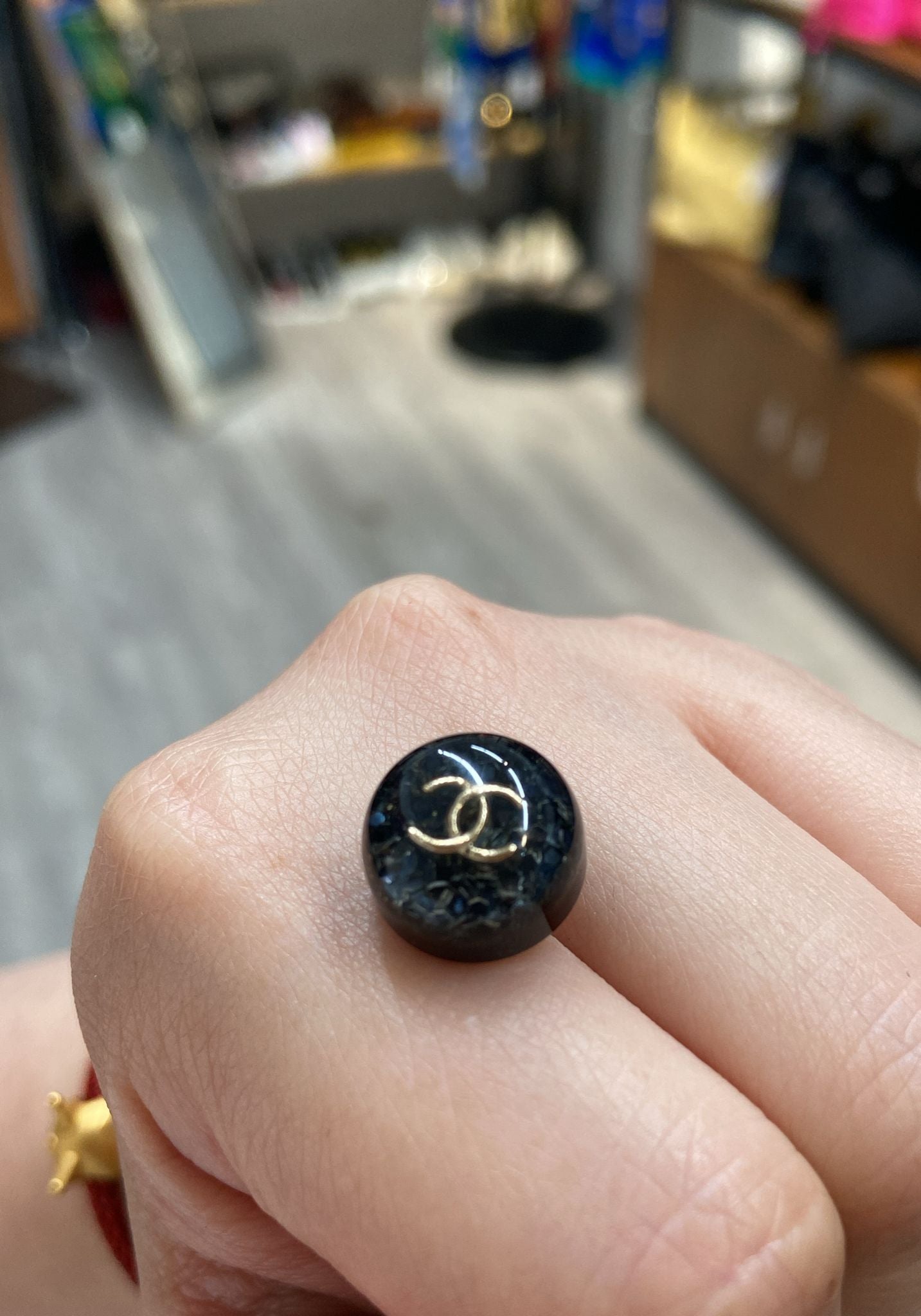Chanel 黑色圓形 耳環