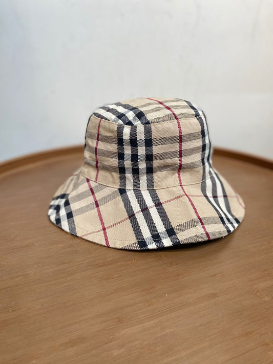 Burberry 格仔漁夫帽