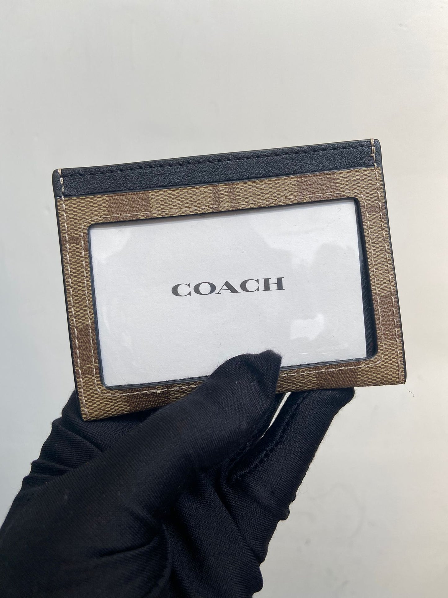 Coach 老花卡包