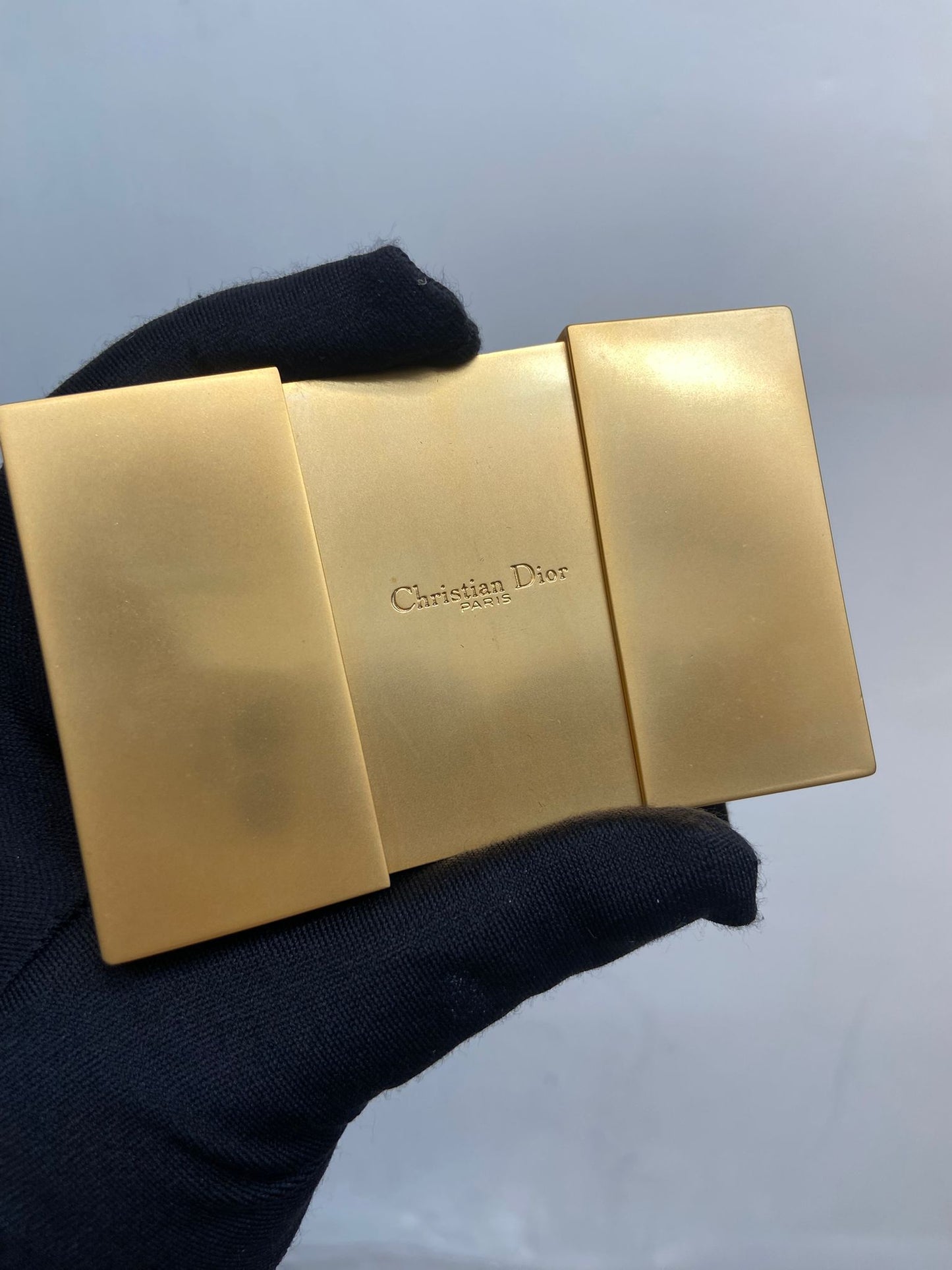 Dior 正方金色鏡