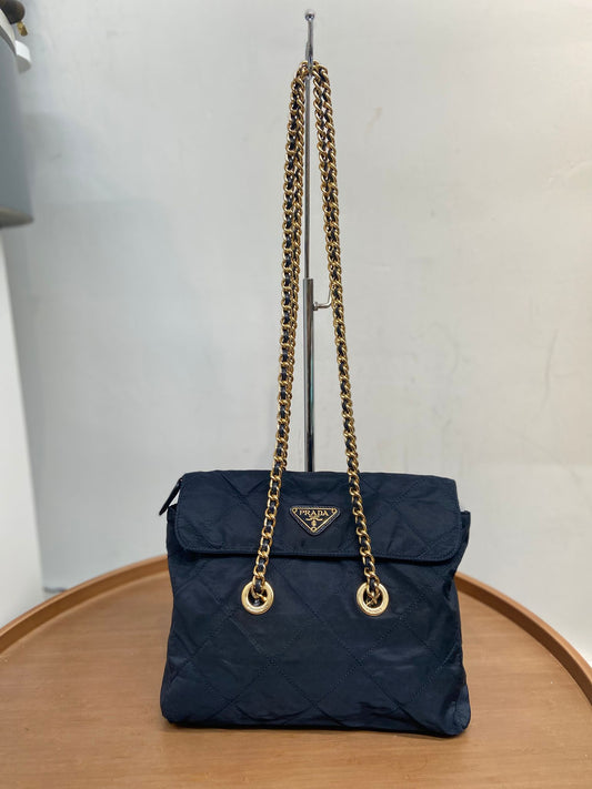 Prada 深藍色降落傘鏈條包