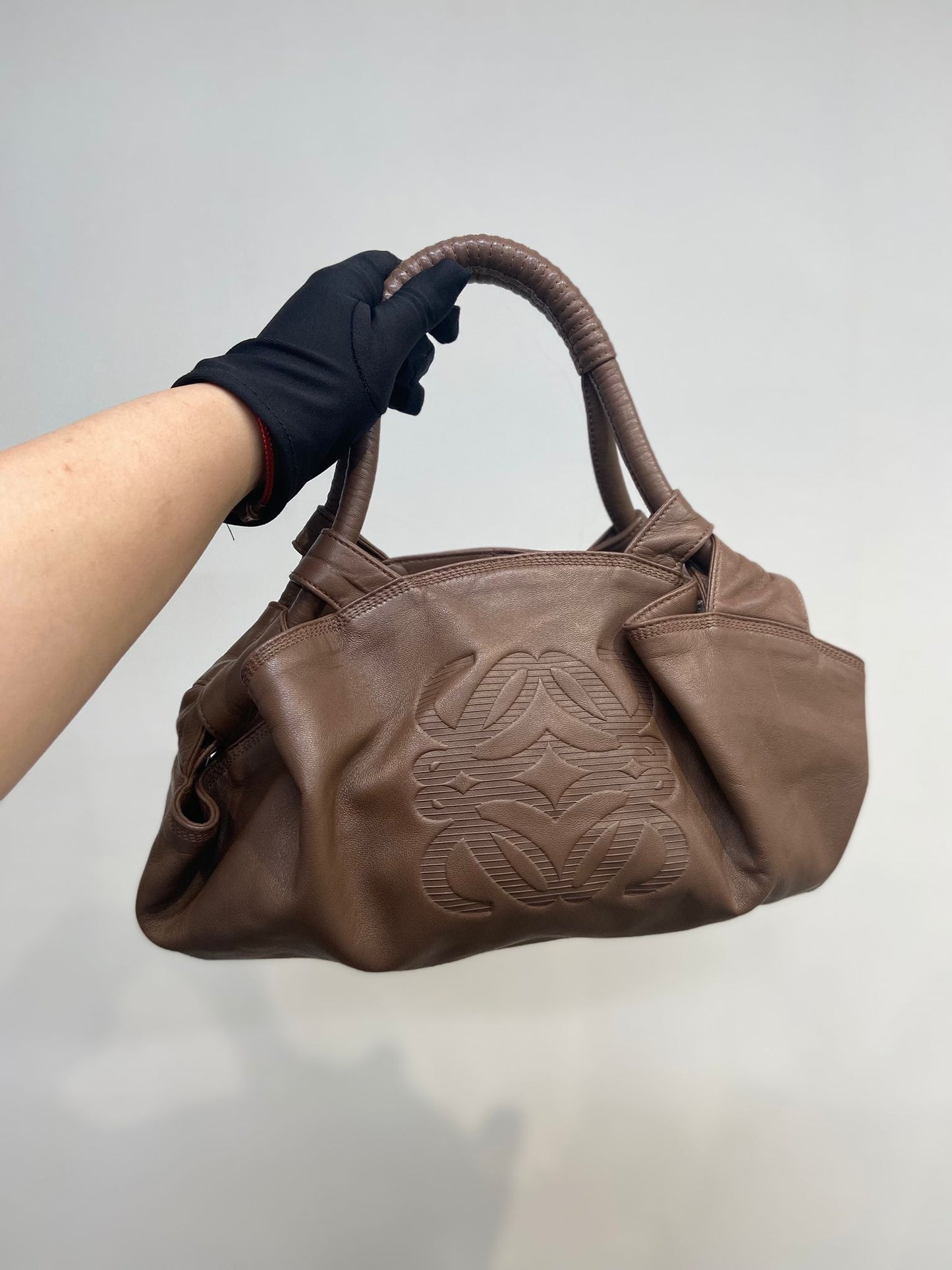 Loewe 不規則餃子包