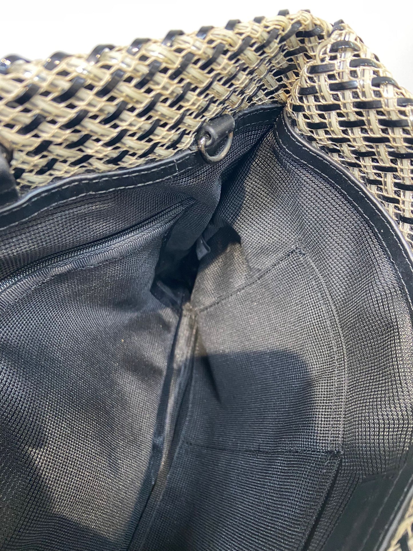 Anteprima tote
