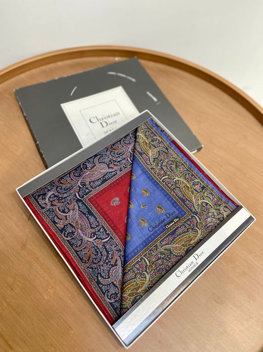 DIOR 大絲巾