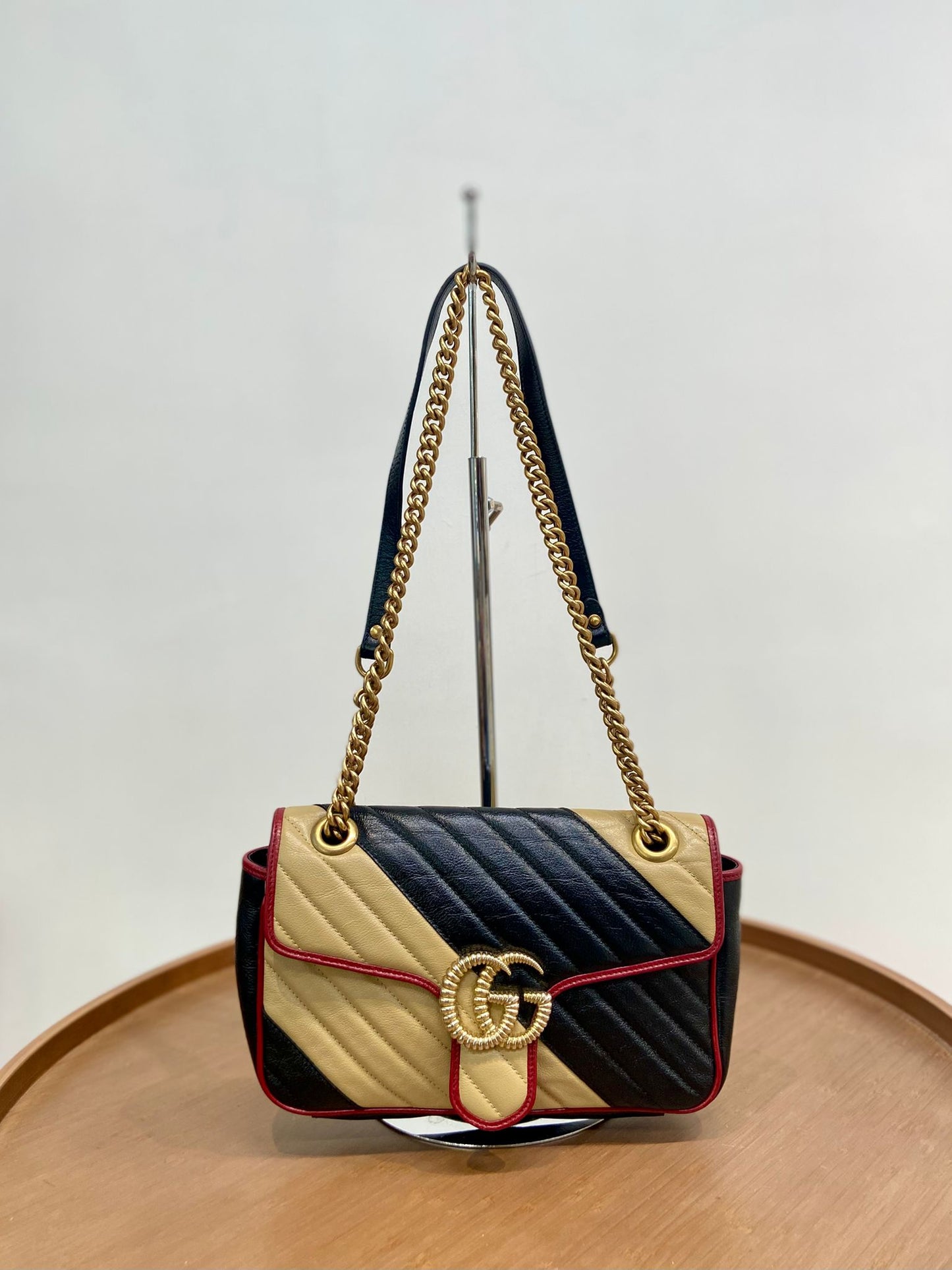 GUCCI Marmont 26