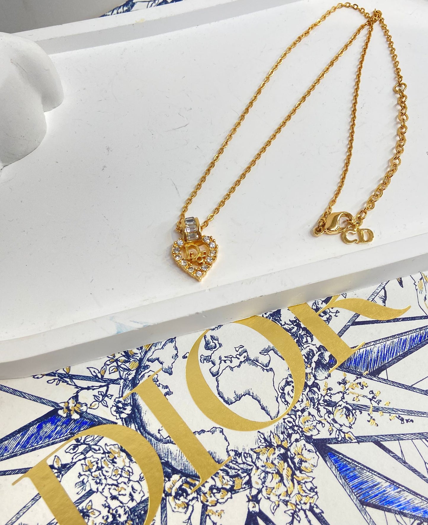 DIOR 心形CD有石頸鏈