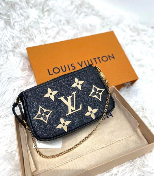 LV POCHETTE M80732