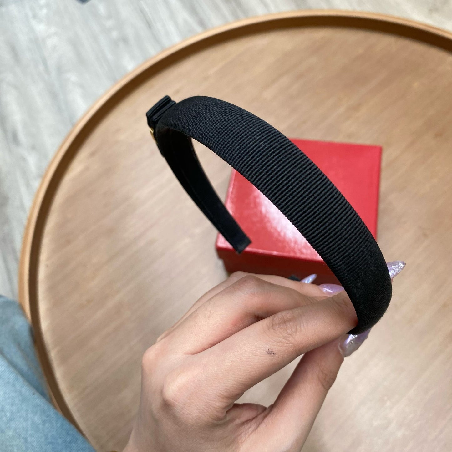 Ferragamo頭箍 有盒
