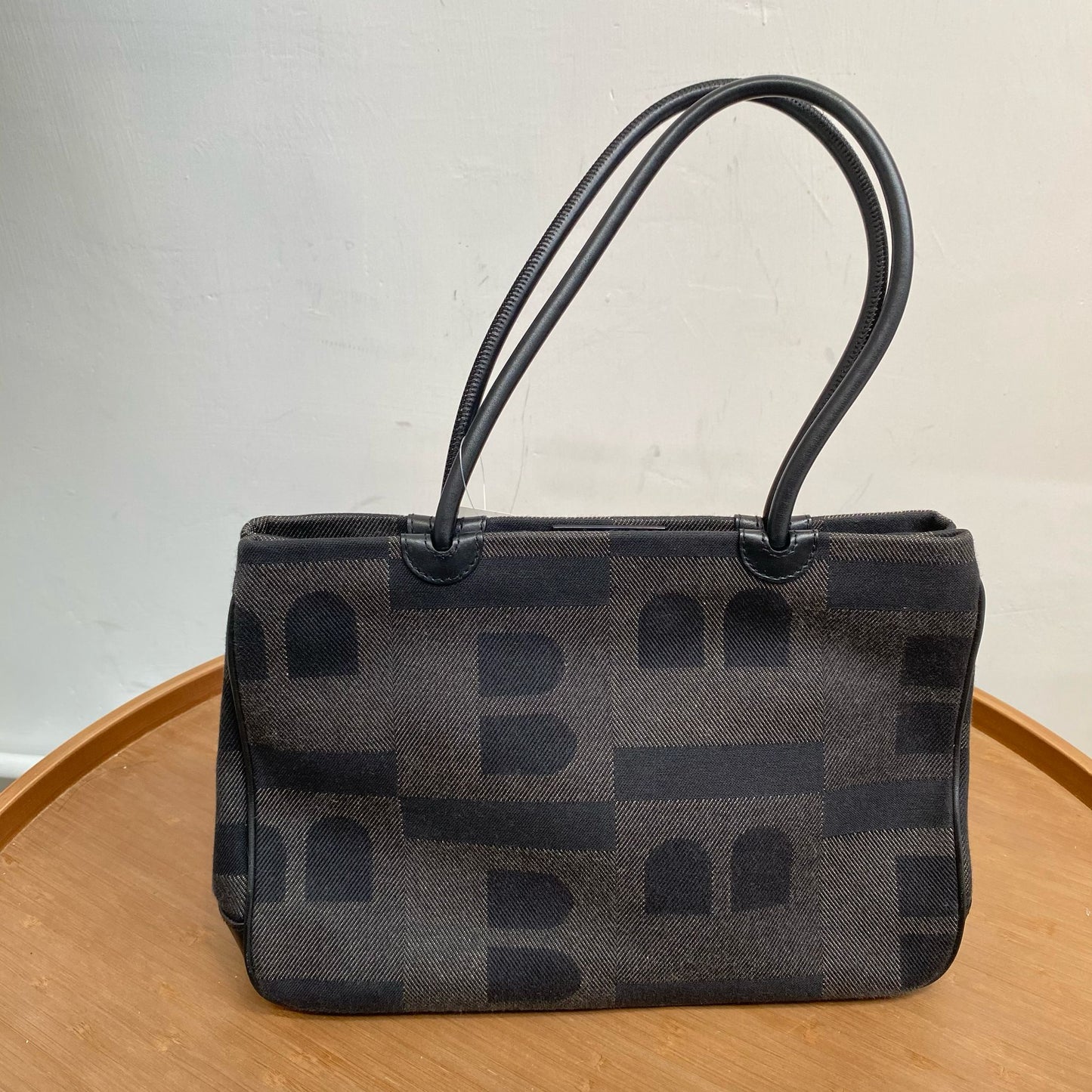 Bally Tote
