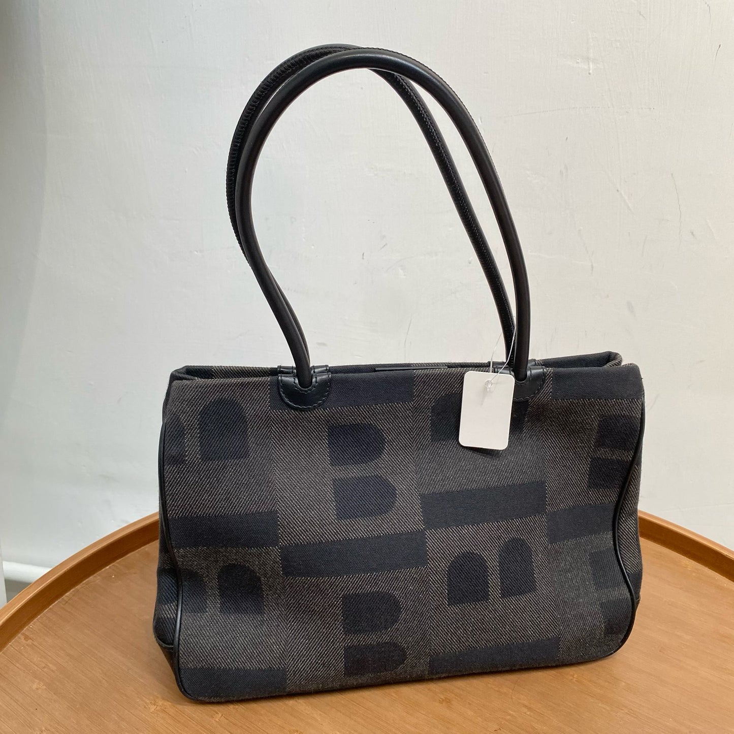 Bally Tote
