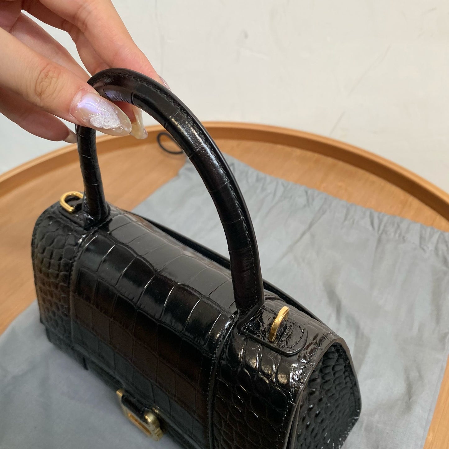 Balenciaga斜孭袋 有塵袋