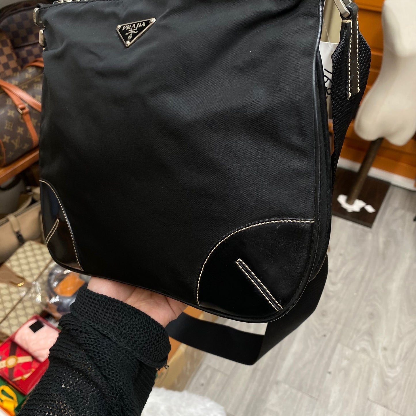 Prada斜孭袋