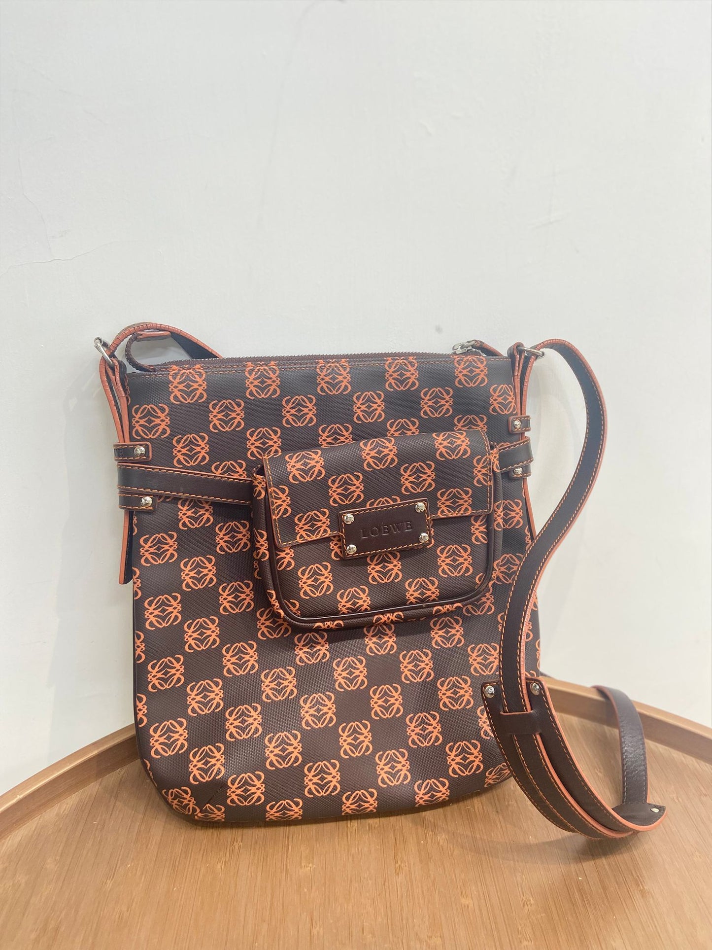 Loewe 斜孭袋