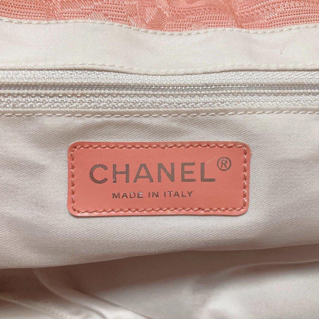 Chanel Travel Line Shoulder Bag (Pink) 帆布皮革粉红色托特包