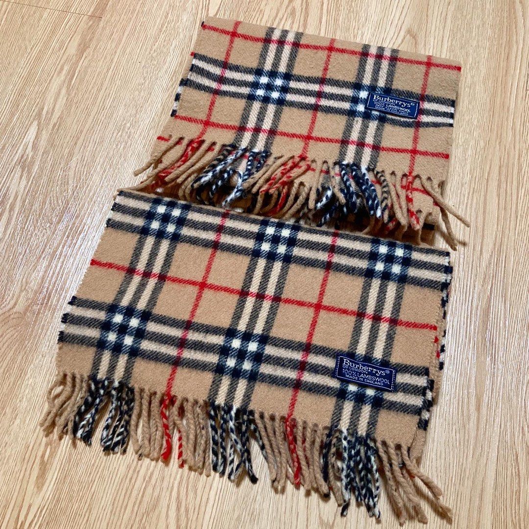 Burberry Lambswool Scarf 米色羊毛頸巾