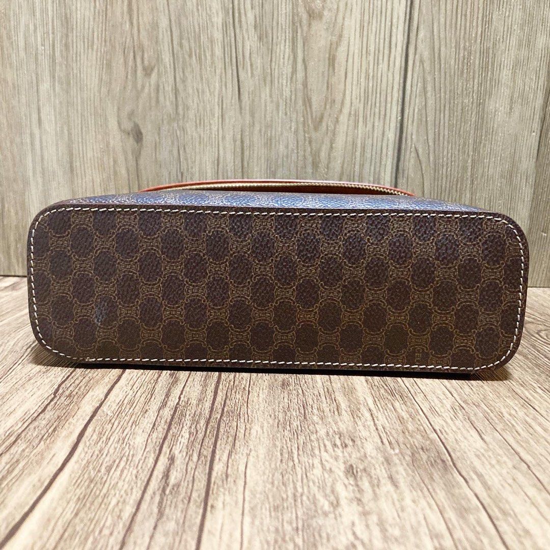 Celine Vintage Macadam Vanity Case 已配揹帶