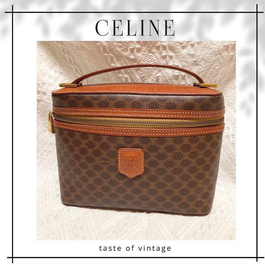 Celine Vintage Macadam Vanity Case 化妝包已配揹帶