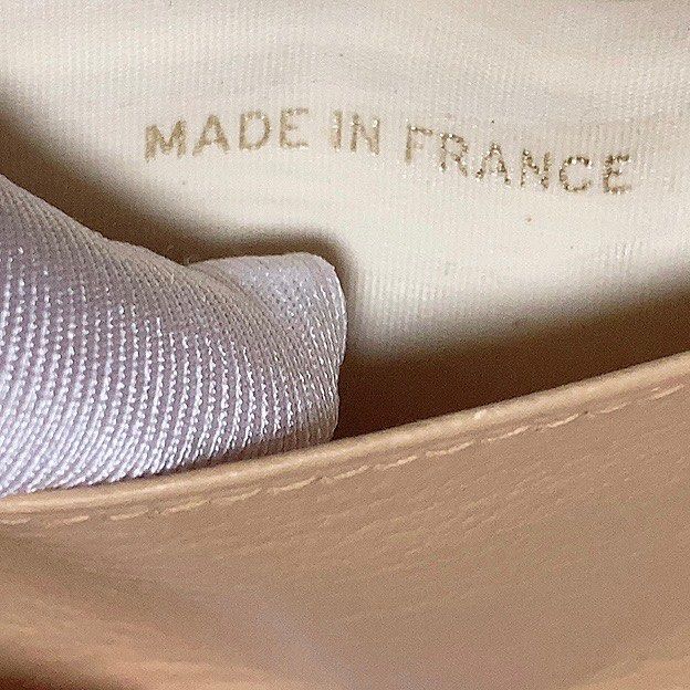 Chanel Beige Key Case 奶茶色鎖匙包