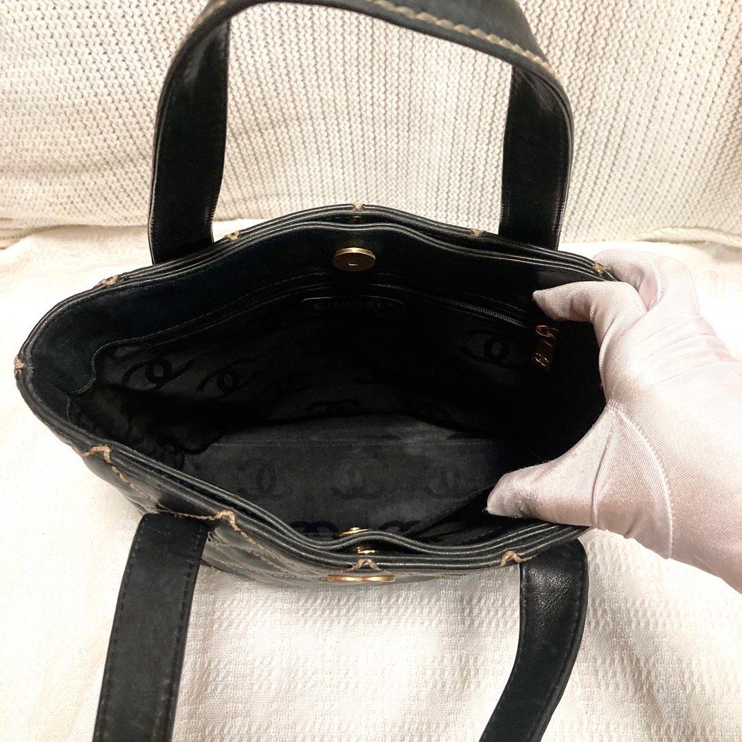 Chanel Vivian Bag (Black)