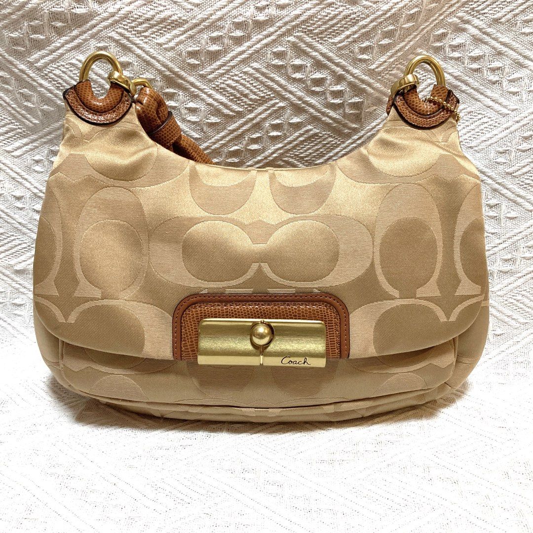 Coach Shoulder Bag / Cossbody Bag 腋下包 / 斜孭袋