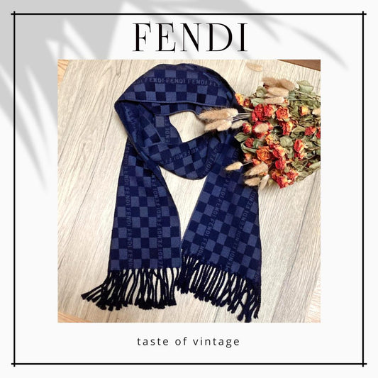 Fendi Checkerboard Blue 100% Wool Scarf 羊毛藍色格子頸巾