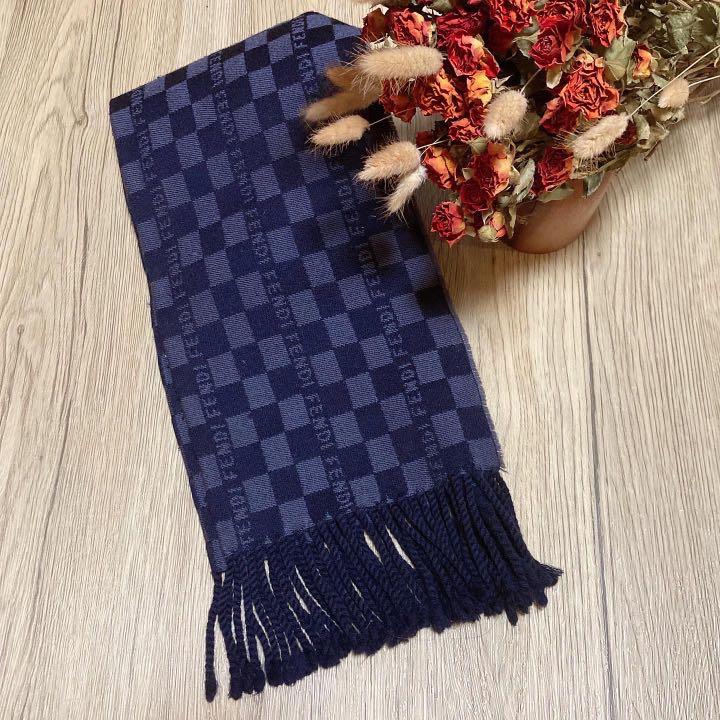Fendi Checkerboard Blue 100% Wool Scarf 羊毛藍色格子頸巾