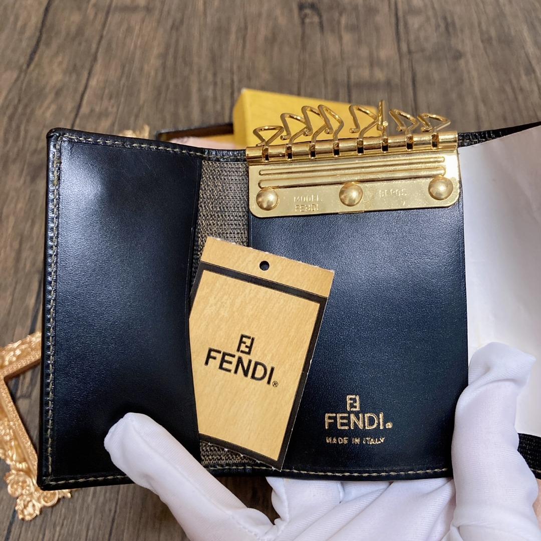 Fendi Vintage Coin & Kay Case 鎖匙包