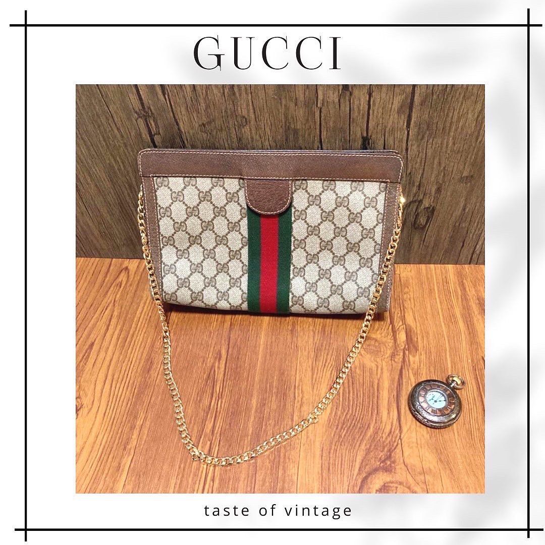 Gucci Monogram Classic Clutch 老花經典款手拿包