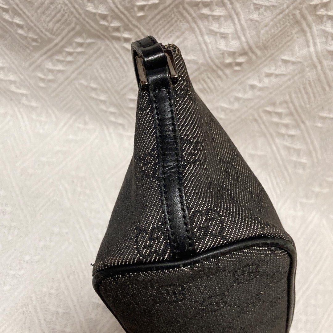 Gucci Boat Pochette GG Canvas Bag (Gray) 灰色餃子袋