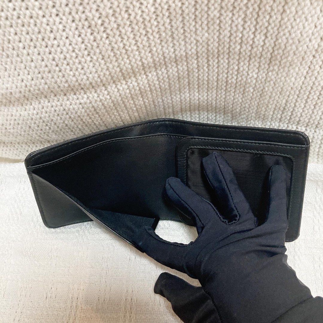 Loewe Black Wallet (with Box) 黑色短銀包 (連原裝盒)