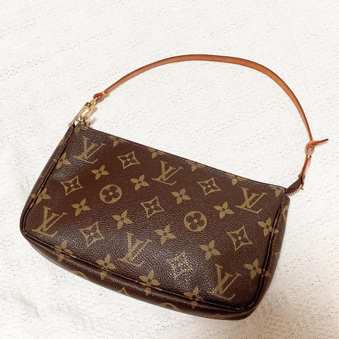 Louis Vuitton Pochette Accessories Bag LV 腋下包/麻將包